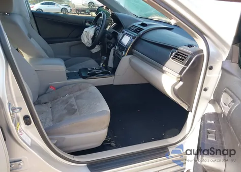 2012 Toyota Camry Le z USA, uszkodzony, nr VIN 4T1BF1FK1CU123983